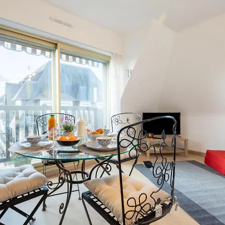 Marie Antoinette-4 By Interhome Lejlighed Deauville