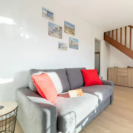 Marie Antoinette-4 By Interhome Apartmán *