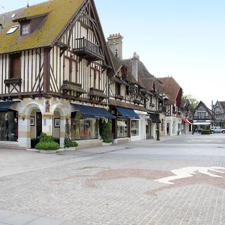 Marie Antoinette-4 By Interhome Deauville